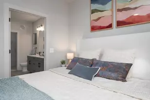 1400 Laurel Crossing Pkwy, Buford, GA 30519 - Photo 9