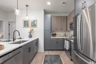 1400 Laurel Crossing Pkwy, Buford, GA 30519 - Photo 1