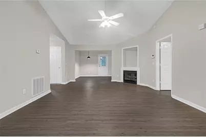 1050 Longview Trail, Griffin, GA 30223 - Photo 3