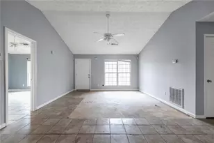 1050 Longview Trail, Griffin, GA 30223 - Photo 5