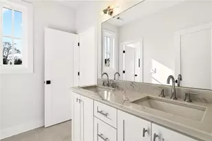 1326 Oaklawn Ave NE, Brookhaven, GA 30319 - Photo 55