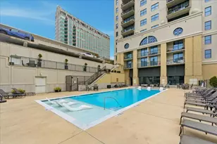 3040 Peachtree Rd NW, Atlanta, GA 30305 - Photo 31