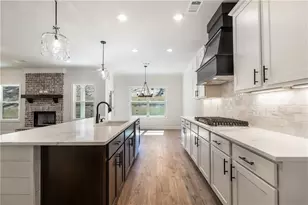 1440 Cherry Bark Ct, Loganville, GA 30052 - Photo 9