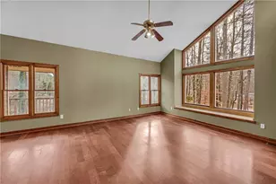 6302 Valley Stream Dr, Cumming, GA 30040 - Photo 7