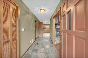 6302 Valley Stream Dr, Cumming, GA 30040 - Photo 5