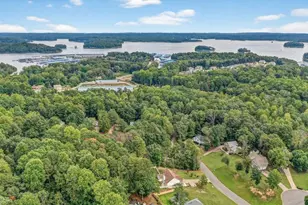 8635 Sapphire Ln, Gainesville, GA 30506 - Photo 49