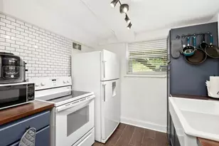 677 Holmes St NW, Atlanta, GA 30318 - Photo 19