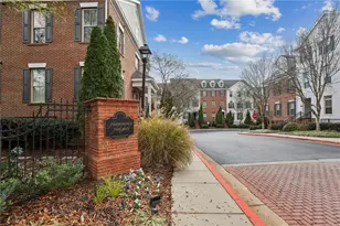 305 Le Gran Bend, Atlanta, GA 30328 - Photo 27