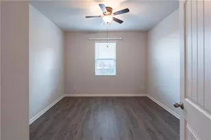 6872 Lake Overlook Ln, Flowery Branch, GA 30542 - Photo 13