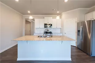 6872 Lake Overlook Ln, Flowery Branch, GA 30542 - Photo 19