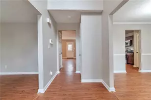 2539 Willow Way Dr, Lithonia, GA 30058 - Photo 7