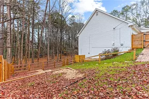 1394 Maple Dr, Lilburn, GA 30047 - Photo 29