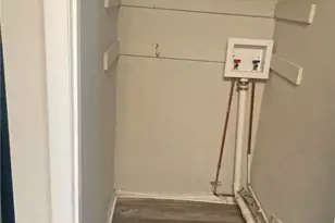 346 Carpenter Dr, Atlanta, GA 30328 - Photo 5