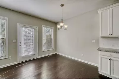 901 Sunset Park Drive, Suwanee, GA 30024 - Photo 7