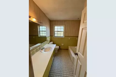 408 Peters Street, Calhoun, GA 30701 - Photo 9