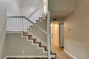 8602 Creekwood Way, Jonesboro, GA 30238 - Photo 3