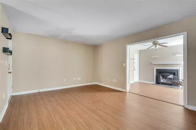 134 Lablanc Way NW, Atlanta, GA 30327 - Photo 7