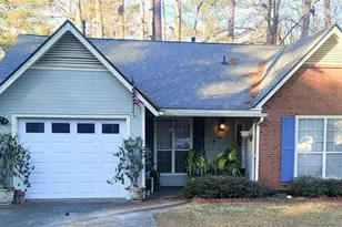 5498 Marbut Forest Ct, Lithonia, GA 30058 - Photo 1