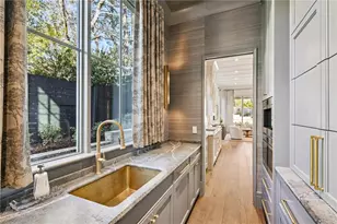 4238 W Club Ln NE, Atlanta, GA 30319 - Photo 19