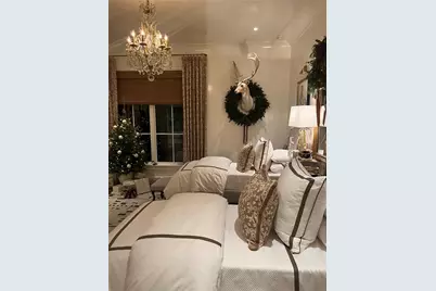 4238 W Club Lane NE, Atlanta, GA 30319 - Photo 19