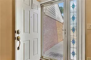 6210 Douglas Manor Ct, Douglasville, GA 30134 - Photo 3