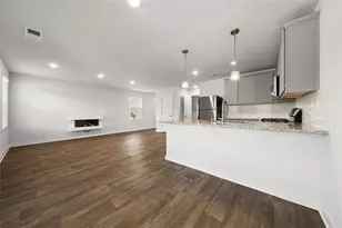 227 River Meadow Dr, Lagrange, GA 30241 - Photo 9