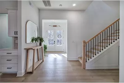 81 Summit Ridge Circle SE, Cartersville, GA 30120 - Photo 3