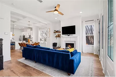 2054 Rockledge Road NE, Atlanta, GA 30324 - Photo 17