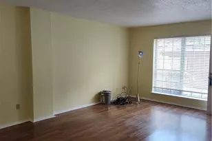 615 Garden Walk Dr, Stone Mountain, GA 30083 - Photo 5