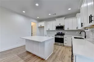 3670 Baxley Ridge Dr, Suwanee, GA 30024 - Photo 13