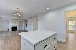 3670 Baxley Ridge Dr, Suwanee, GA 30024 - Photo 17