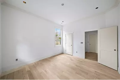 132 Lakeshore Drive NE, Marietta, GA 30067 - Photo 11