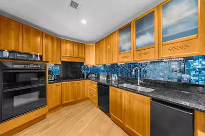 2881 Peachtree Road NE #1102, Atlanta, GA 30305 - Photo 25