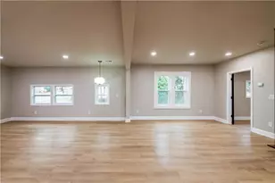 84 W Mill St, Tallapoosa, GA 30176 - Photo 15