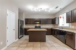 1001 Lanier Springs Ct, Buford, GA 30518 - Photo 11