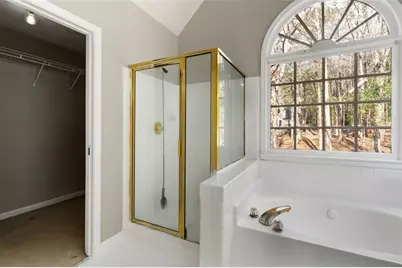 7606 Watson Kaye, Stone Mountain, GA 30087 - Photo 19