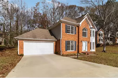 7606 Watson Kaye, Stone Mountain, GA 30087 - Photo 3