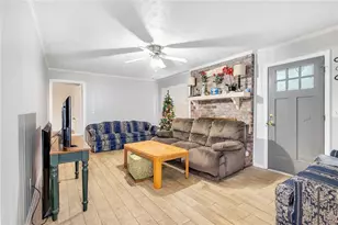 2305 Eastgate Dr, Snellville, GA 30078 - Photo 3