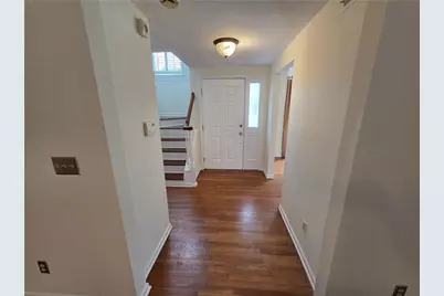 8 Old Decatur Circle, Decatur, GA 30030 - Photo 3