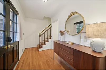 2419 Kings Point Drive, Dunwoody, GA 30338 - Photo 5