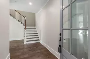 1006 Northcliffe Dr NW, Atlanta, GA 30318 - Photo 3