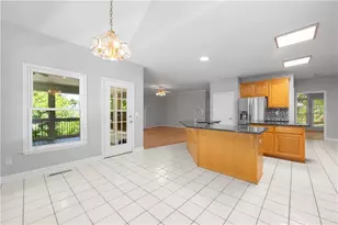 3334 Trails End Rd NE, Roswell, GA 30075 - Photo 13