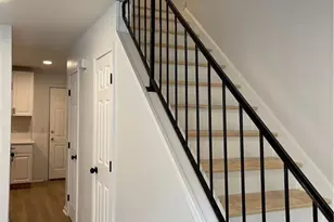 359 Mimosa Dr, Buford, GA 30518 - Photo 5