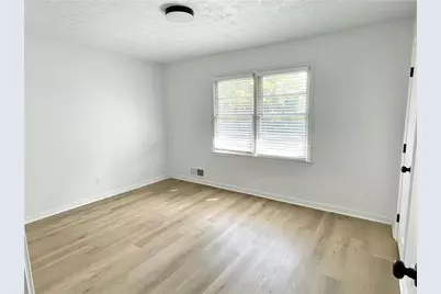 359 Mimosa Drive, Buford, GA 30518 - Photo 7