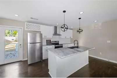 1901 Maywood Place NW, Atlanta, GA 30318 - Photo 9