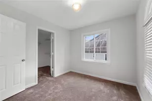 1050 York Trace SW, Marietta, GA 30064 - Photo 19