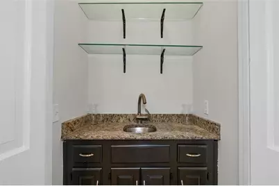 1050 York Trace SW, Marietta, GA 30064 - Photo 9