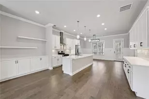 220 Napa Dr, Woodstock, GA 30188 - Photo 3