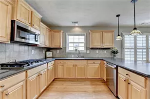 4614 Austin Hills Dr, Suwanee, GA 30024 - Photo 9