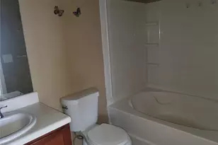 11428 S Grove Dr, Hampton, GA 30228 - Photo 17